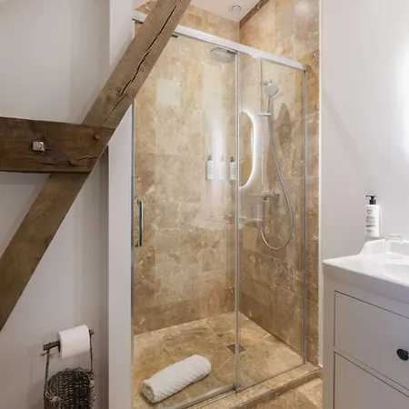 Maison Morny Your Exquisite Retreat Near Deauville *