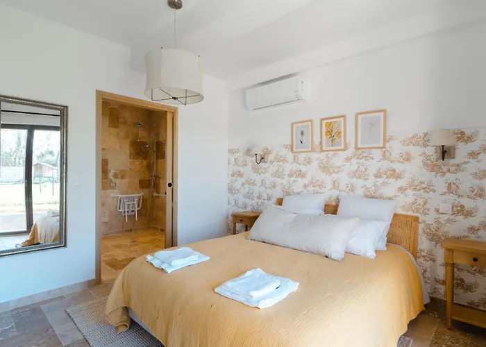 Σπίτι διακοπών Maison Morny Your Exquisite Retreat Near Deauville *